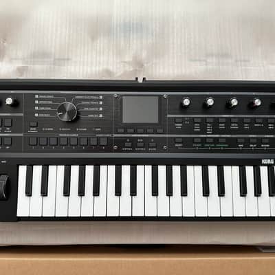 Korg MicroKORG 2 limited metallic 2024 - metallic image 1