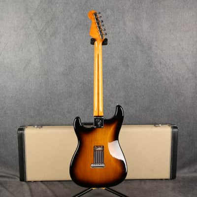 Fender Eric Johnson Stratocaster - 2-Tone Sunburst - 2nd Hand image 7