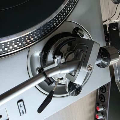 Technics SL-1200GR Turntable (Silver) w/ Ortofon Cart & Dust Cover (33/45/78) image 20