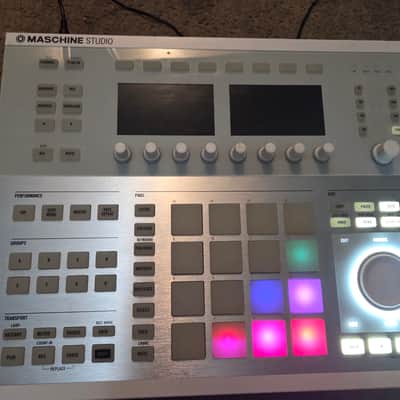 Native Instruments Maschine Studio 2010s - White image 2