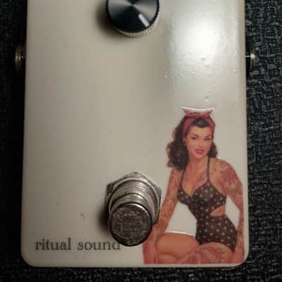 sobbat FB-4 FuzzBreaker-4 Octave FUZZ 2024 | Reverb
