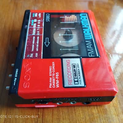 Sony WM F65 1985 - Sony Walkman radio recorder Cassette player WM F65 red working image 5