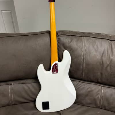 Fender American Ultra Jazz Bass with Rosewood Fretboard 2019 - 2025 - Arctic Pearl image 2