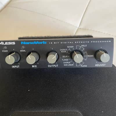 Alesis Nanoverb 18-Bit Digital Effects Processor | Reverb France