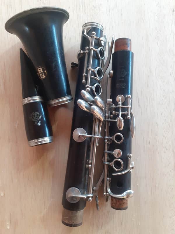 Vintage Selmer Paris Series 10 Bb Clarinet (c. 1971) – SN W8132 – SB Bell image 1