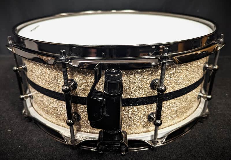 Nashville Drum Dr. White Glass Glitter Snare image 1