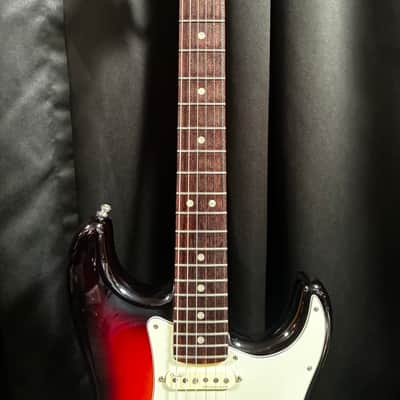 Fender American Ultra Stratocaster with Rosewood Fretboard 2019 - 2025 - Ultraburst image 3