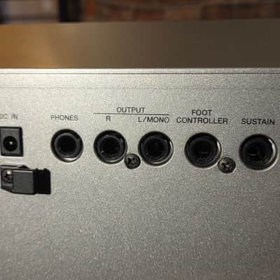 Yamaha MM8 Synthesizer w/ SKB HSC image 16