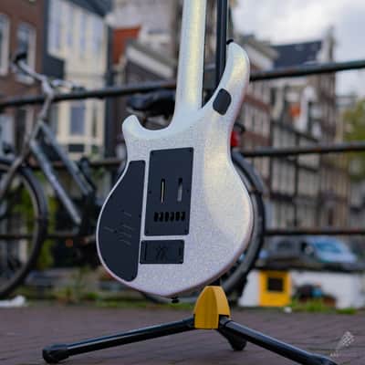 Ernie Ball Music Man Majesty 6 Her Majesty's Request image 7