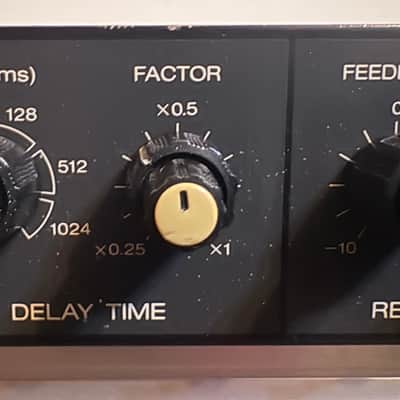 Vintage Korg SDD-1200 Dual Digital Delay 12-Bit Vintage Rack Effects Processor Japan image 3