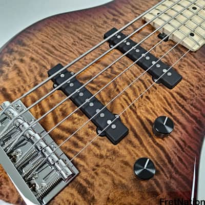 Sadowsky Custom Shop MasterBuilt 2025 NAMM Show 24SJ6 6-String J-Bass image 11