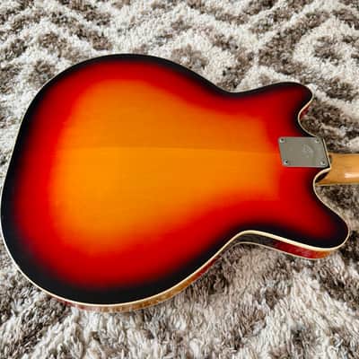Fender Coronado II with Rosewood Fretboard 1967 - Sunburst image 18