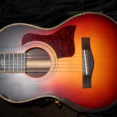 Fowlcon Guitar Company Hand Made 'Yulong Guo' Parlor Guitar "Sunburst" w/OHSC image 10