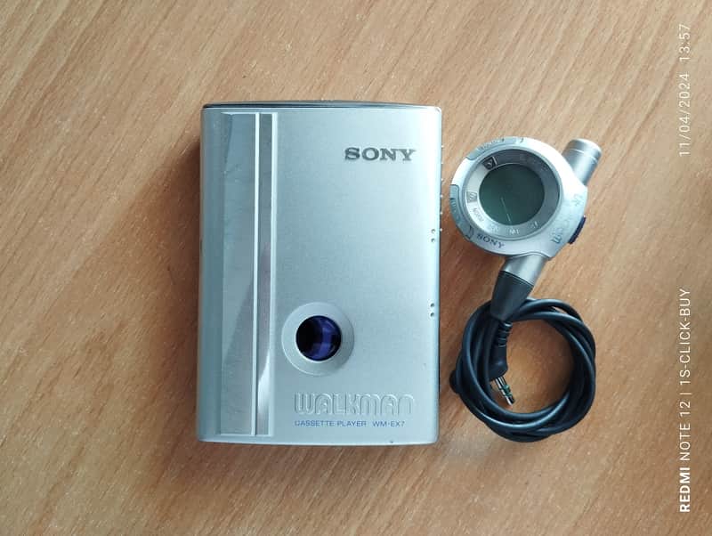 Sony WM EX 7 1997 - Sony Walkman Cassette player WM EX7 silver working image 1