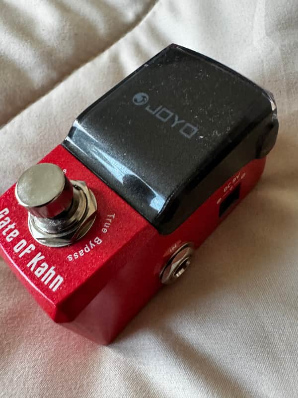 Joyo JF-324 Gate of Kahn Red and White image 1
