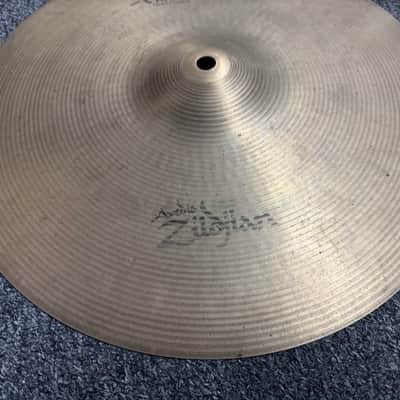 Zildjian 14" A Series Mastersound Hi-Hat Cymbals (Pair) 2013 - Present - Traditional image 2