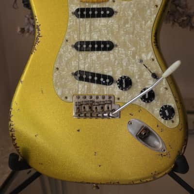 American Fender Stratocaster Relic Custom Vintage Gold Chartreuse Sparkle Texas Specials image 1