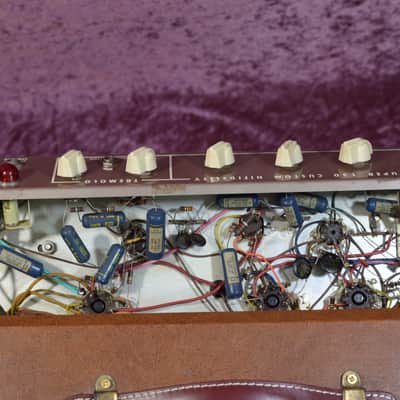 1959 Harmophone Super 130 Custom HiFidelity ===CLEAN===(Magnatone 213 Troubadour / 214 Tonemaster) image 4