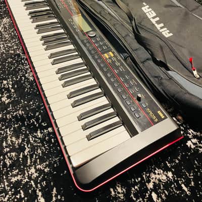 Korg KROSS 61-Key Music Workstation 2010s - Black