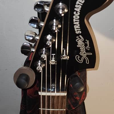 Squier Standard Stratocaster Black and Chrome Edition 2005 - Gloss Black image 4