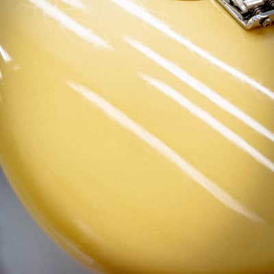 Suhr Classic S Antique SSS Vintage Yellow image 6