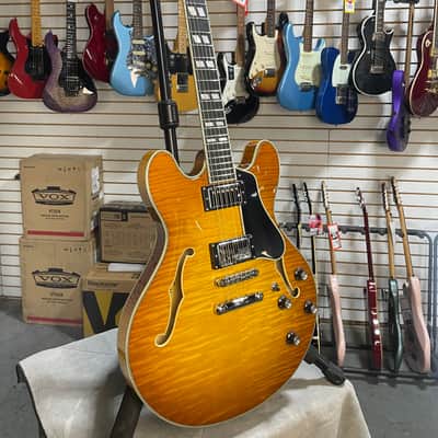 Eastman T486 Thinline Semi-hollowbody Electric Guitar - Goldburst w/OHSC & PLEK*D #920 image 4