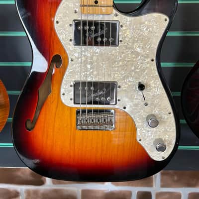 Fender FSR American Vintage '72 Tele Thinline 3-Colour Sunburst 2014 Electric Guitar image 4