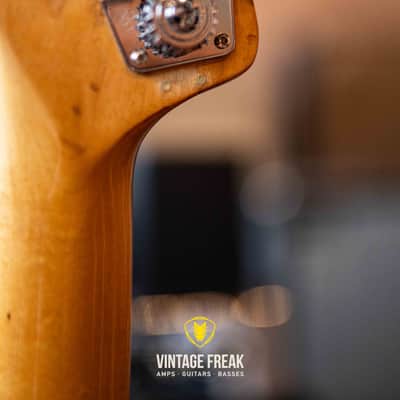 Fender Precision Bass 1969 - Sunburst image 8