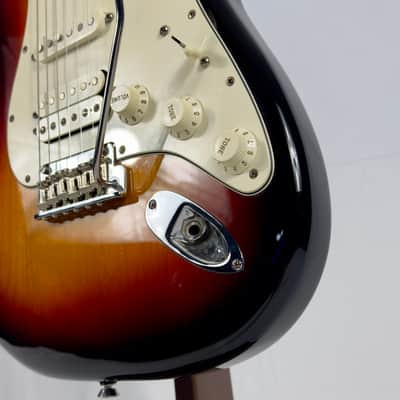 Fender USA Standard Stratocaster W/ OHSC 2008 - 3 Color Sunburst image 6
