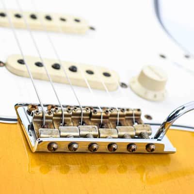 Fender Custom Shop 1965 Stratocaster 3 Color Sunburst Heavy Relic image 7