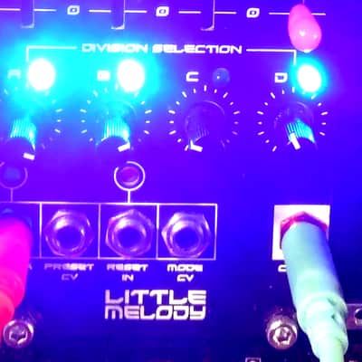 Frequency Central little Melody quanitised 2026 mint+- black/white image 2