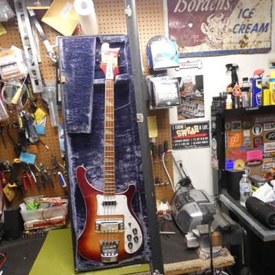 Rickenbacker 4001 Case Early 1970s - Blue Lined - Black Tolex - CASE ONLY image 2