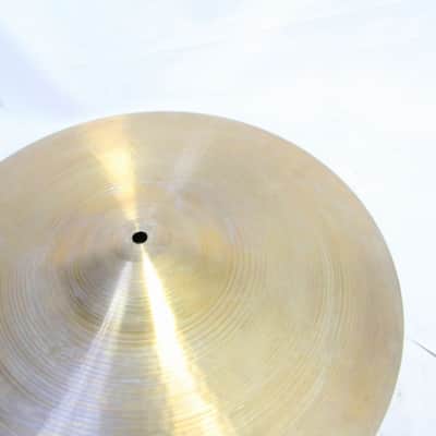 ZILDJIAN 1970s A. Zildjian 18 Inches Medium Crash 1372g A Zildjian Crash (07/06) image 3