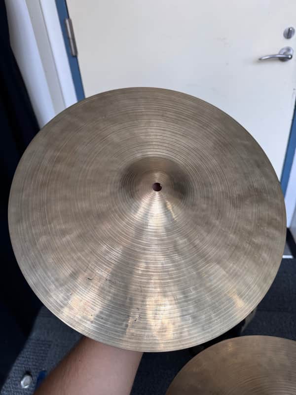 Istanbul Zildjian Intermediate Stamp 14" Hi Hats image 1