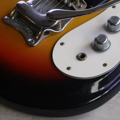 2000's Mosrite "1963" Reissue Ventures Model w/Moseley Tremolo (Sunburst) image 3