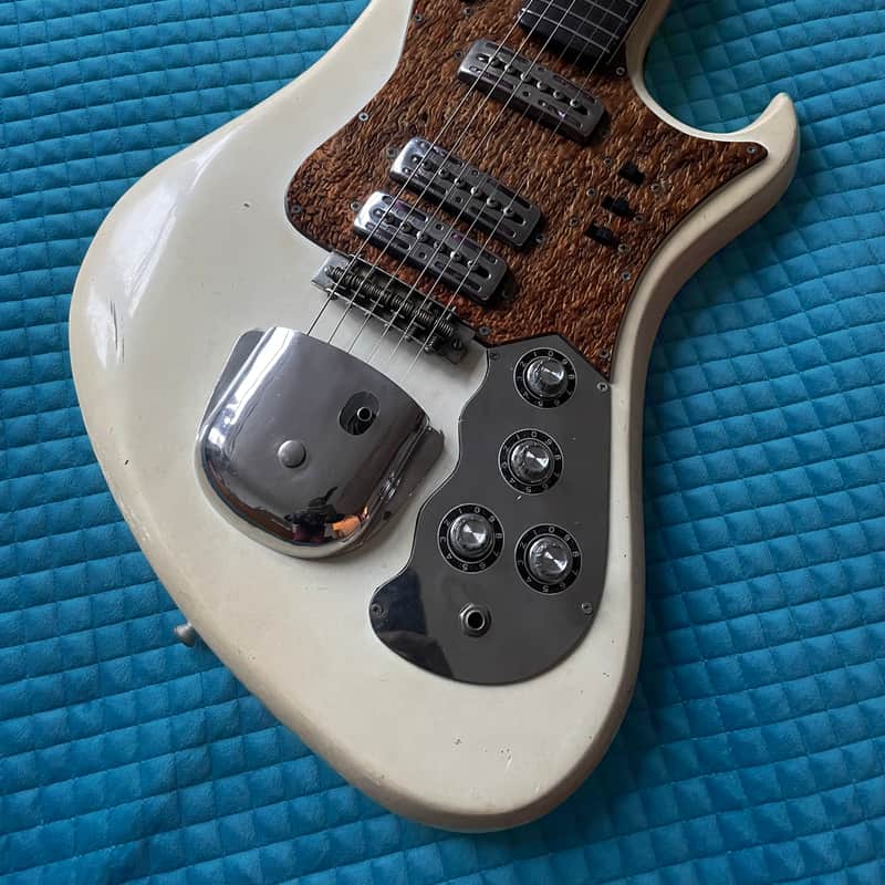 1969 Kawai Hsin Mi (Teisco Spectrum 3 – K3L – copy) White