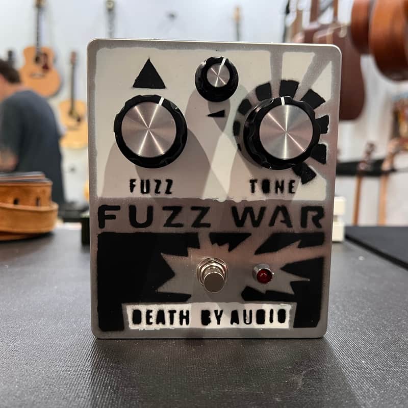 Death By Audio Fuzz War