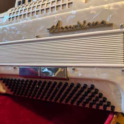 Excelsior Accordiana 505 - 1 Owner! image 3