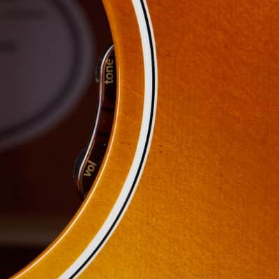 Gibson J-45 Standard, Left-Handed, Heritage Cherry Sunburst | Demo image 8