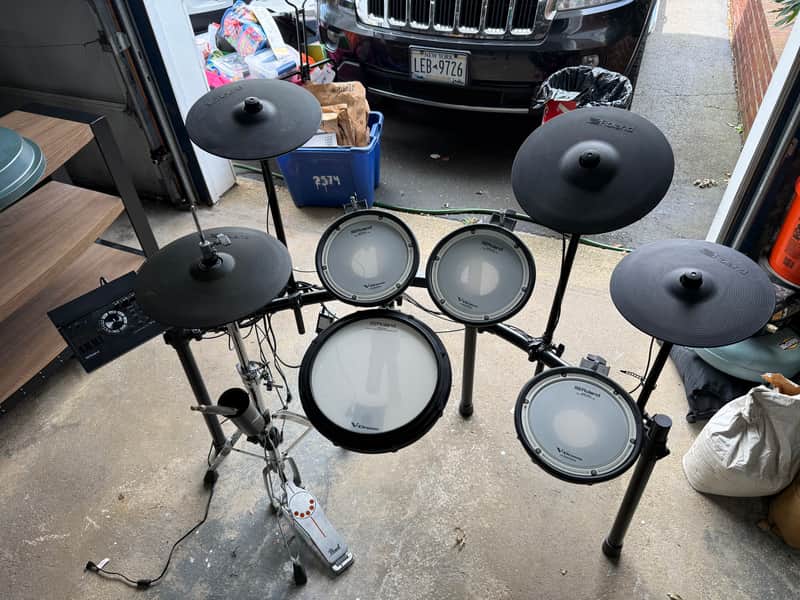 Roland TD-17KVX V-Drum Kit with Mesh Pads 2010s - Black image 1