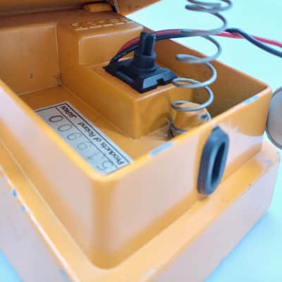 Boss DS-1 Distortion Guitar Effects Pedal Used image 9