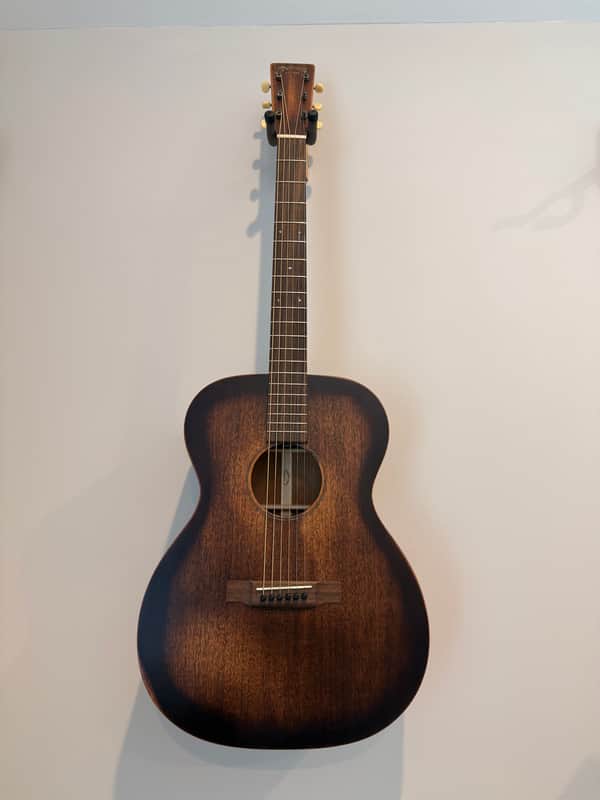 Martin 000-15M StreetMaster 2017 - Present - Mahogany Burst image 1