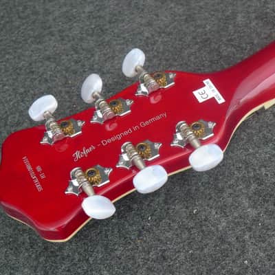 Hofner HI-459-PE-RD Beatle 6 String Electric Guitar Violin Body Shape Metallic Red image 8