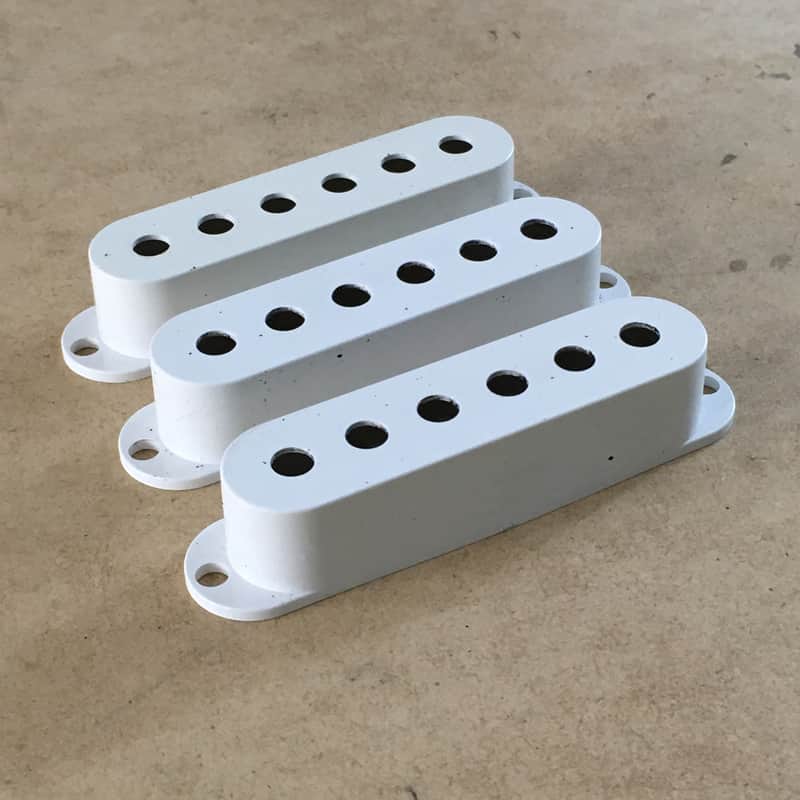 3 DiMarzio Made in USA STRAT Pickup Covers Aged Relic Off White Parchment image 1