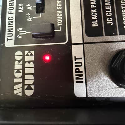 Roland Micro Cube 2-Watt 1x5" Guitar Combo 2004 - 2014 - Black image 2