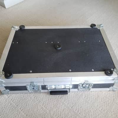 Pedalboard 8ch Bypass Stereo Looper Power Supply Flight Case Pedal Racks image 14