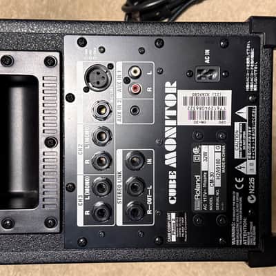 Roland CM-30 Cube Monitor 3-Channel 30-Watt 1x6.5" Combo 2004 - Present - Black image 5