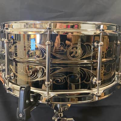 Pearl - 6.5x14" Sensi-Tone, Custom Eric Singer/KISS 30 Year Commemorative, Engraved Snare Drum, Signed  by all Members of KISS! image 15