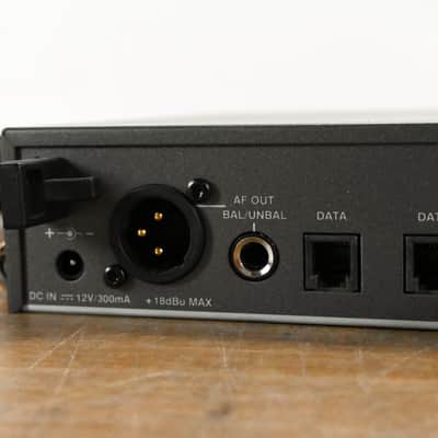 Sennheiser ew 100 G3 Handheld Wireless System - A Range: 516-558 MHz CG0118H image 5