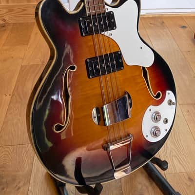 Mosrite Celebrity II Bass 1967 - Sunburst image 1